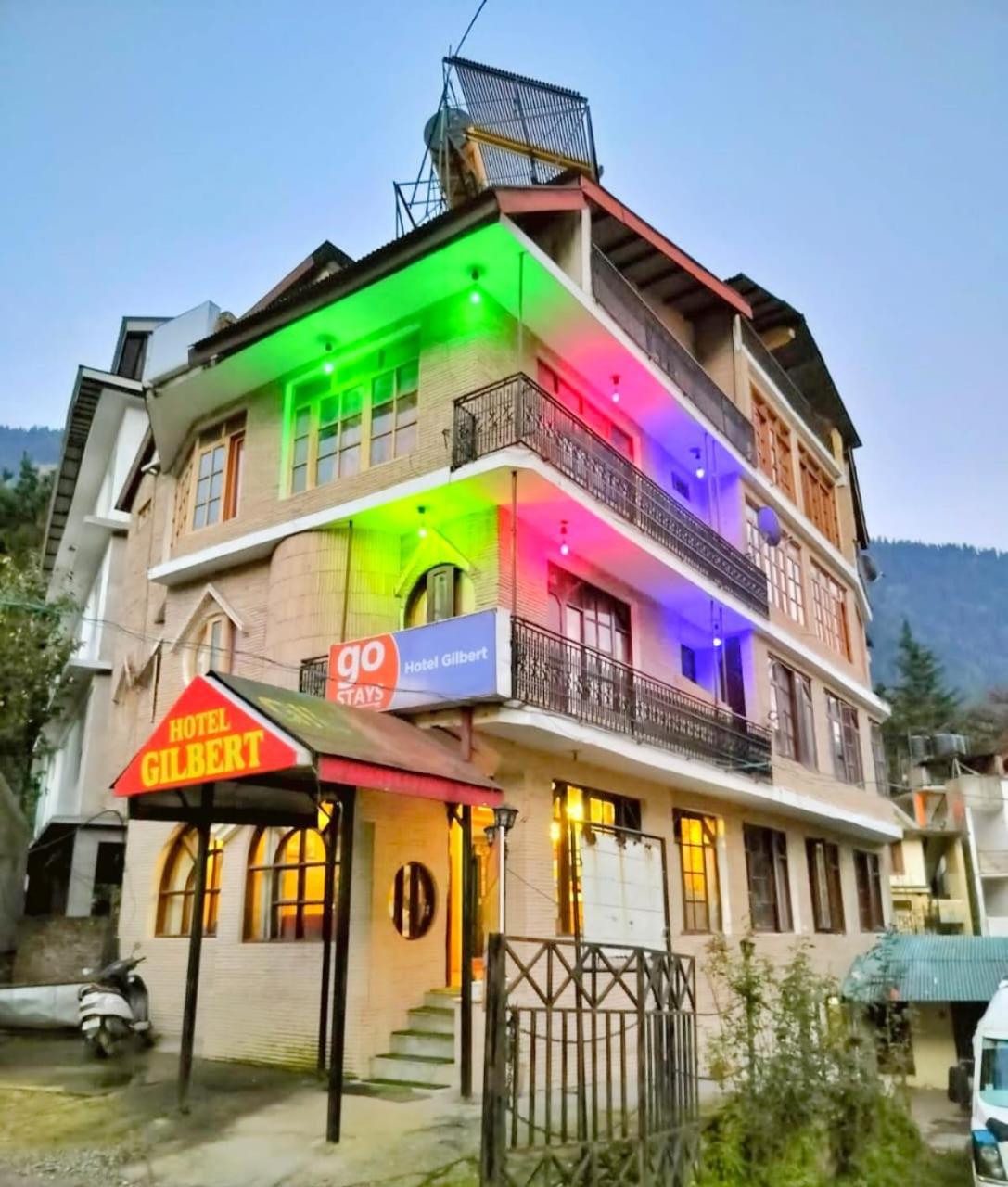 Hotel Gilbert Mountain View 마날리 외부 사진
